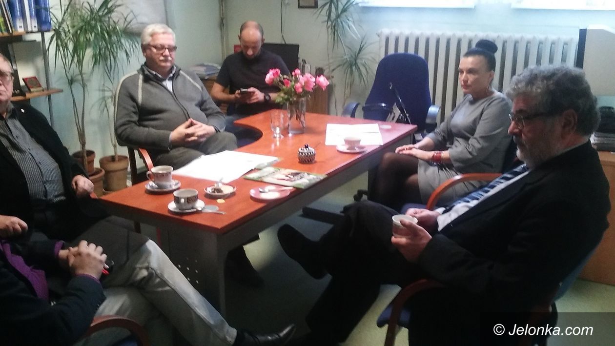 Jelenia Góra: Leczenie niepełnosprawnych: powiało optymizmem?