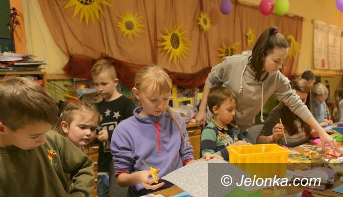 Janowice Wielkie: Międzypokoleniowe warsztaty w Janowicach Wielkich