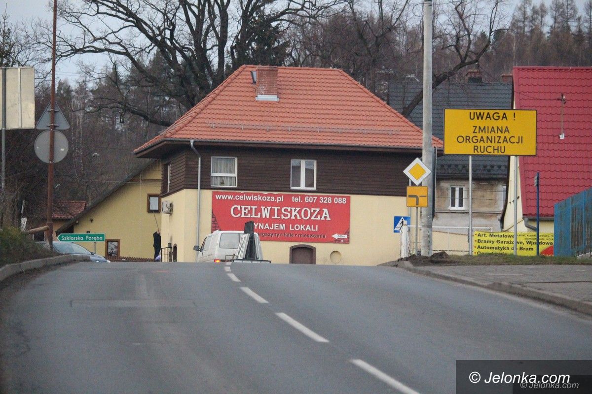 Jelenia Góra: Uwaga! Kierowcy jeżdżą na pamięć!