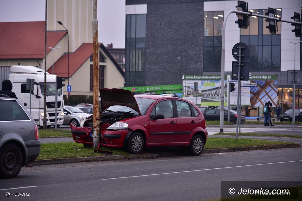 Jelenia Góra: Citroenem w latarnię