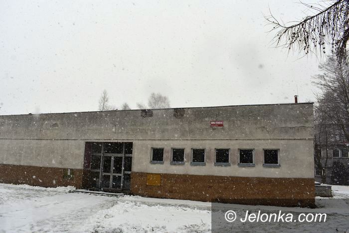 Jelenia Góra: Dawna bursa schroniskiem dla bezdomnych?