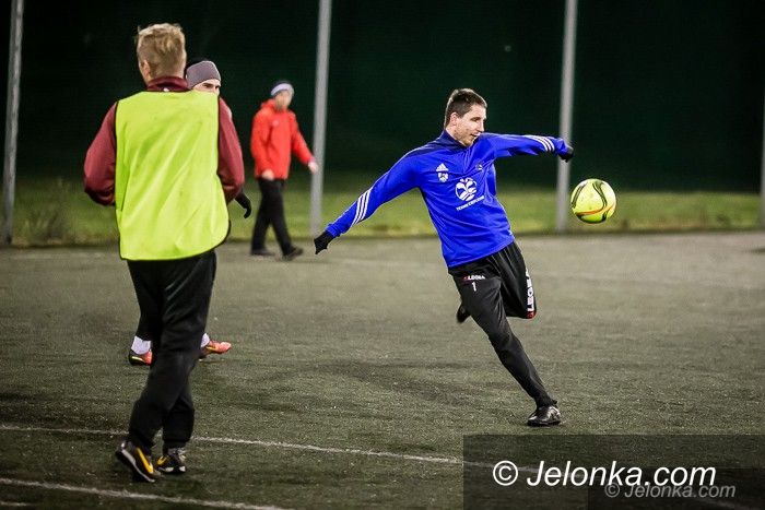 Jelenia Góra: Piłkarze Karkonoszy wznowili treningi
