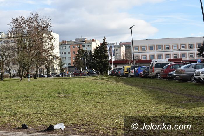 Jelenia Góra: Bez szans na nowy parking przy Różyckiego