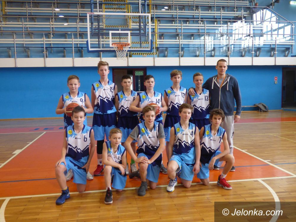 Jelenia Góra: "Jedenastka" na pierwszym stopniu podium