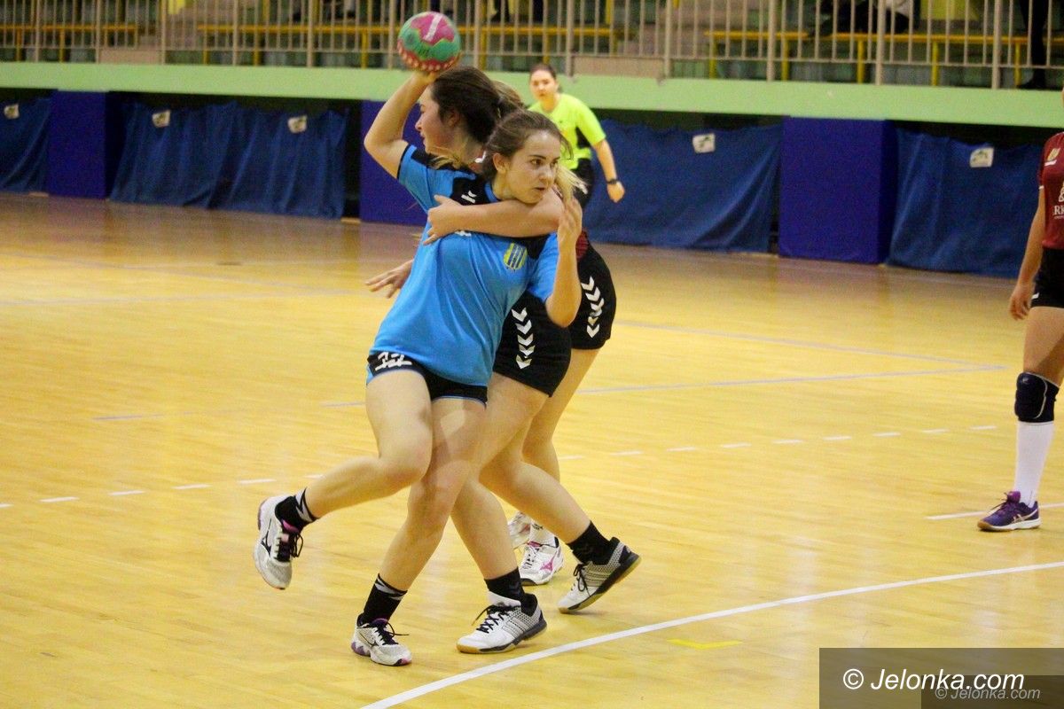 Jelenia Góra: Derby miasta dla młodziczek Domin