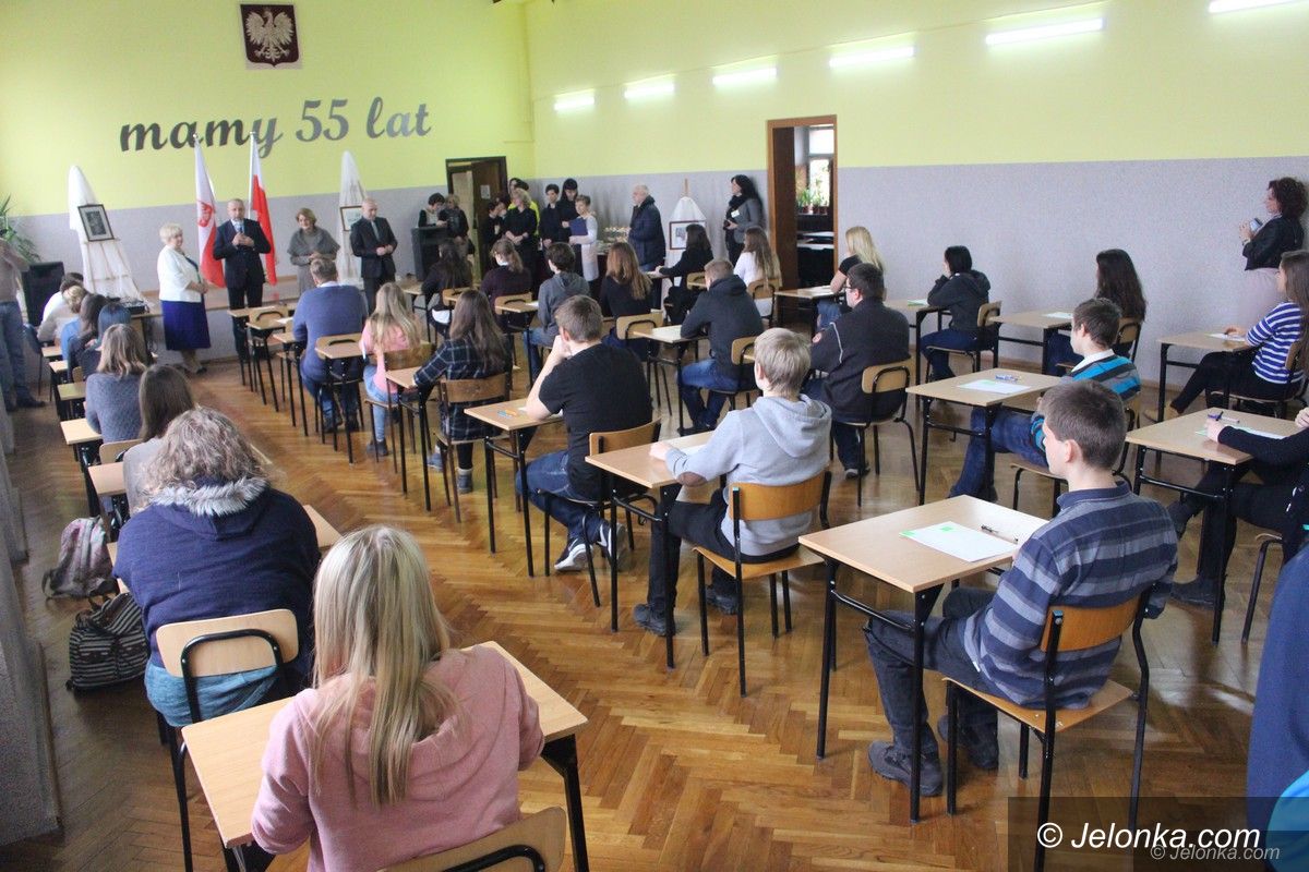 Jelenia Góra: Handlówka gościła uczestników dyktanda