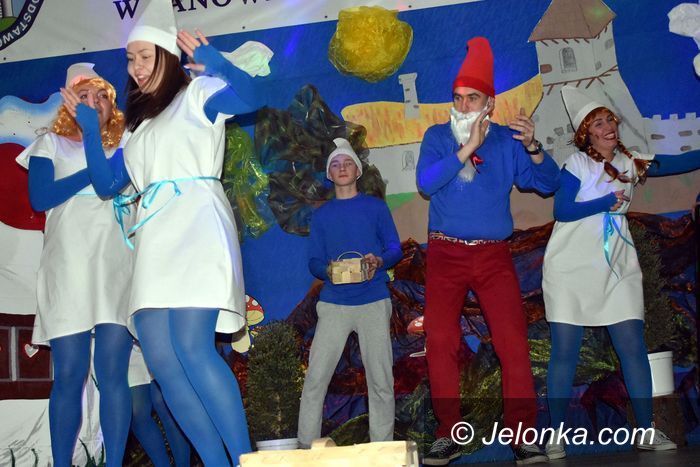 Janowice Wielkie: Smerfny spektakl w Janowicach Wielkich