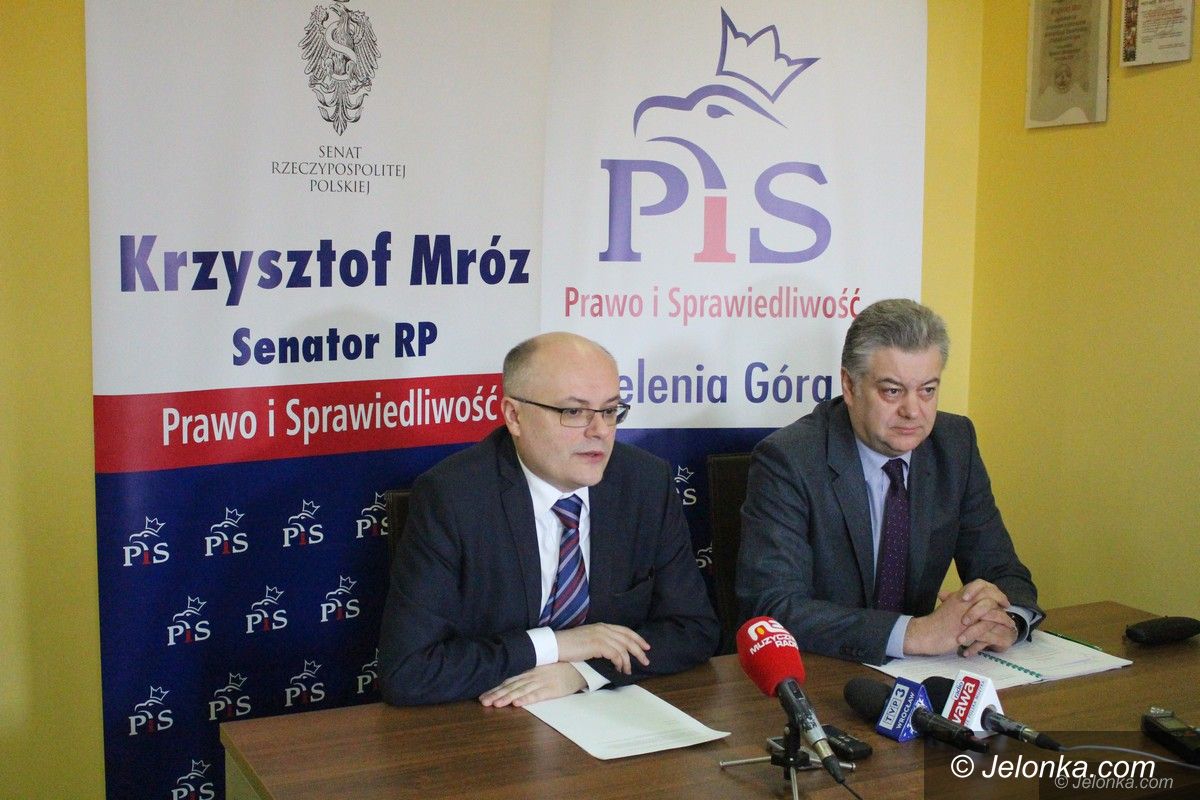 Jelenia Góra: Politycy PiS o oświacie i teatrze