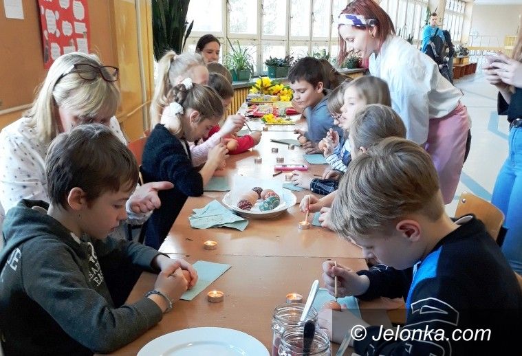 Jelenia Góra: Wiosennie w  Zespole Szkół Przyrodniczo–Usługowych