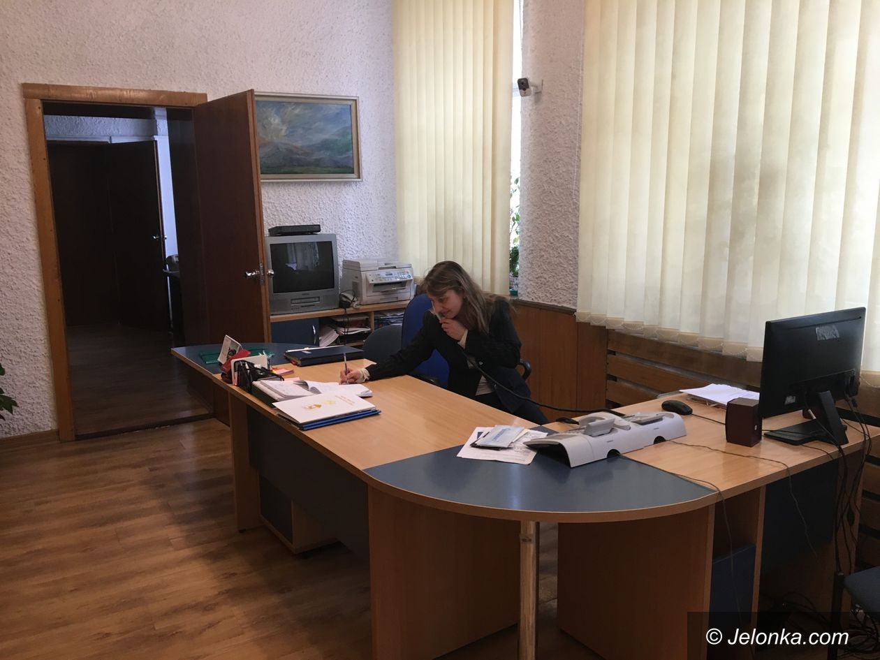 Jelenia Góra: Sekretariaty prezydentów w kamerach