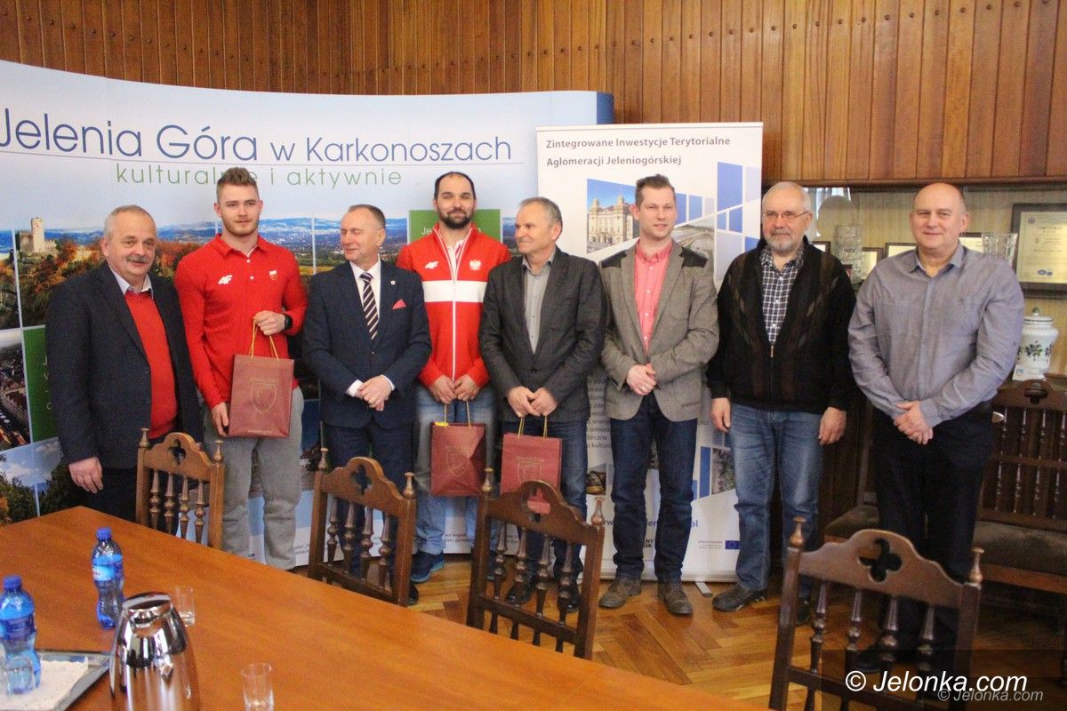 Jelenia Góra: Nasi olimpijczycy gościli w Ratuszu