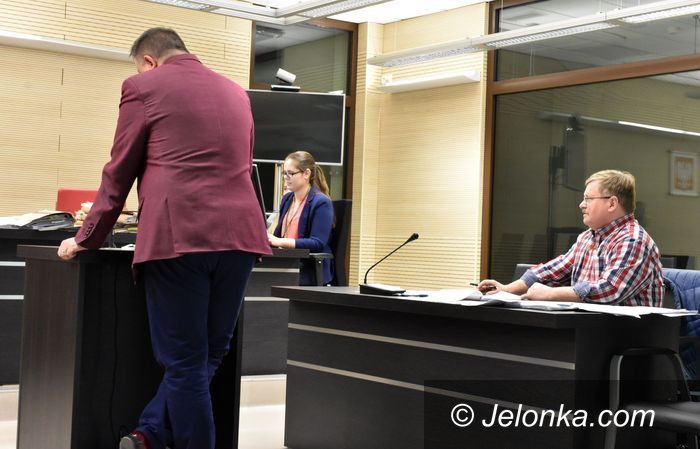 Jelenia Góra: Wójt zeznawał w procesie przeciw radnemu