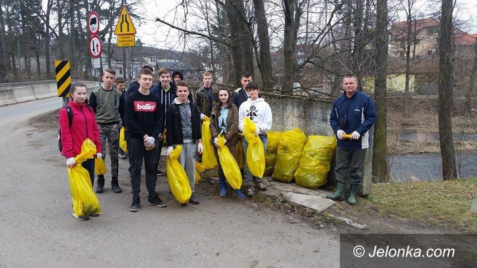 Janowice Wielkie: Bogate „żniwo” akcji ekologicznej