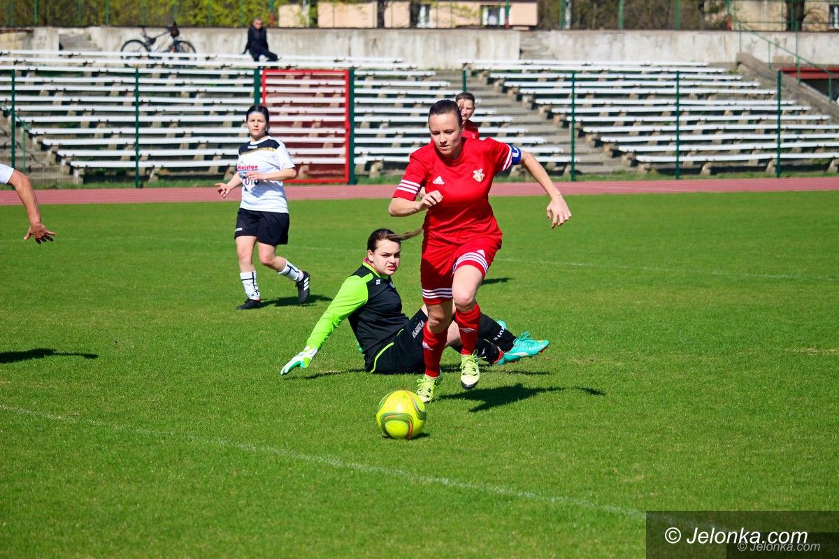 Jelenia Góra: Orlik nadal bezkonkurencyjny!