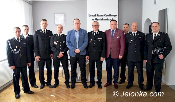 Mysłakowice: Nowe auto gaśnicze dla OSP Łomnica