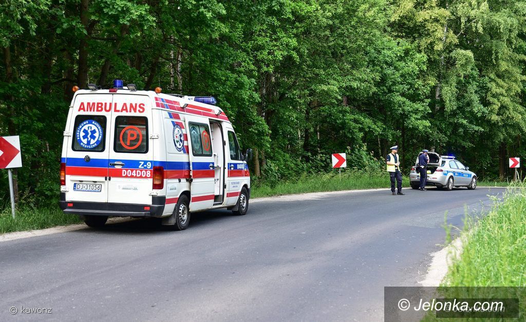 Region: Motocyklista szarżował i wypadł na łuku z drogi