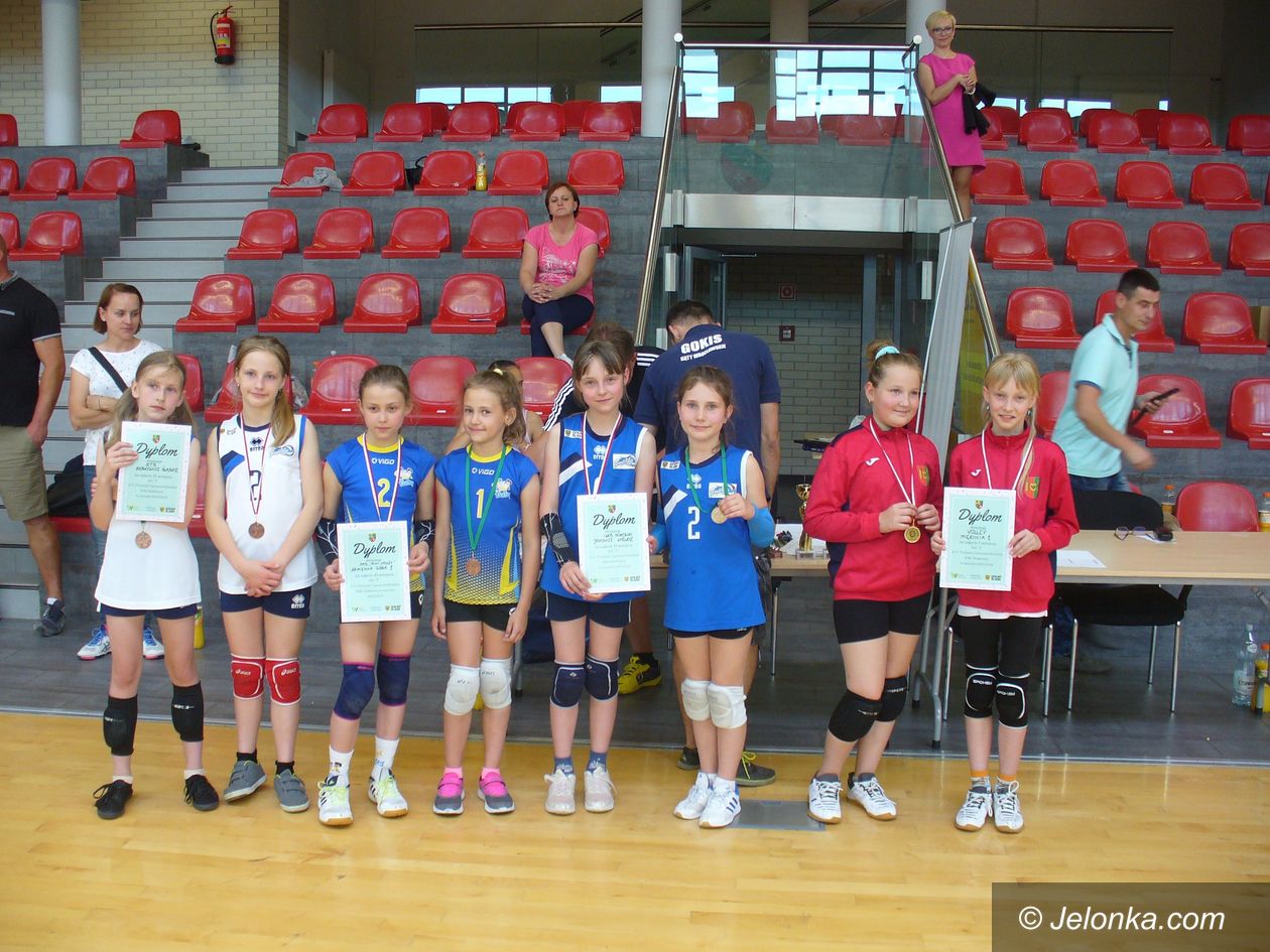 Kobierzyce: Sięgnęły w Kobierzycach po złote medale