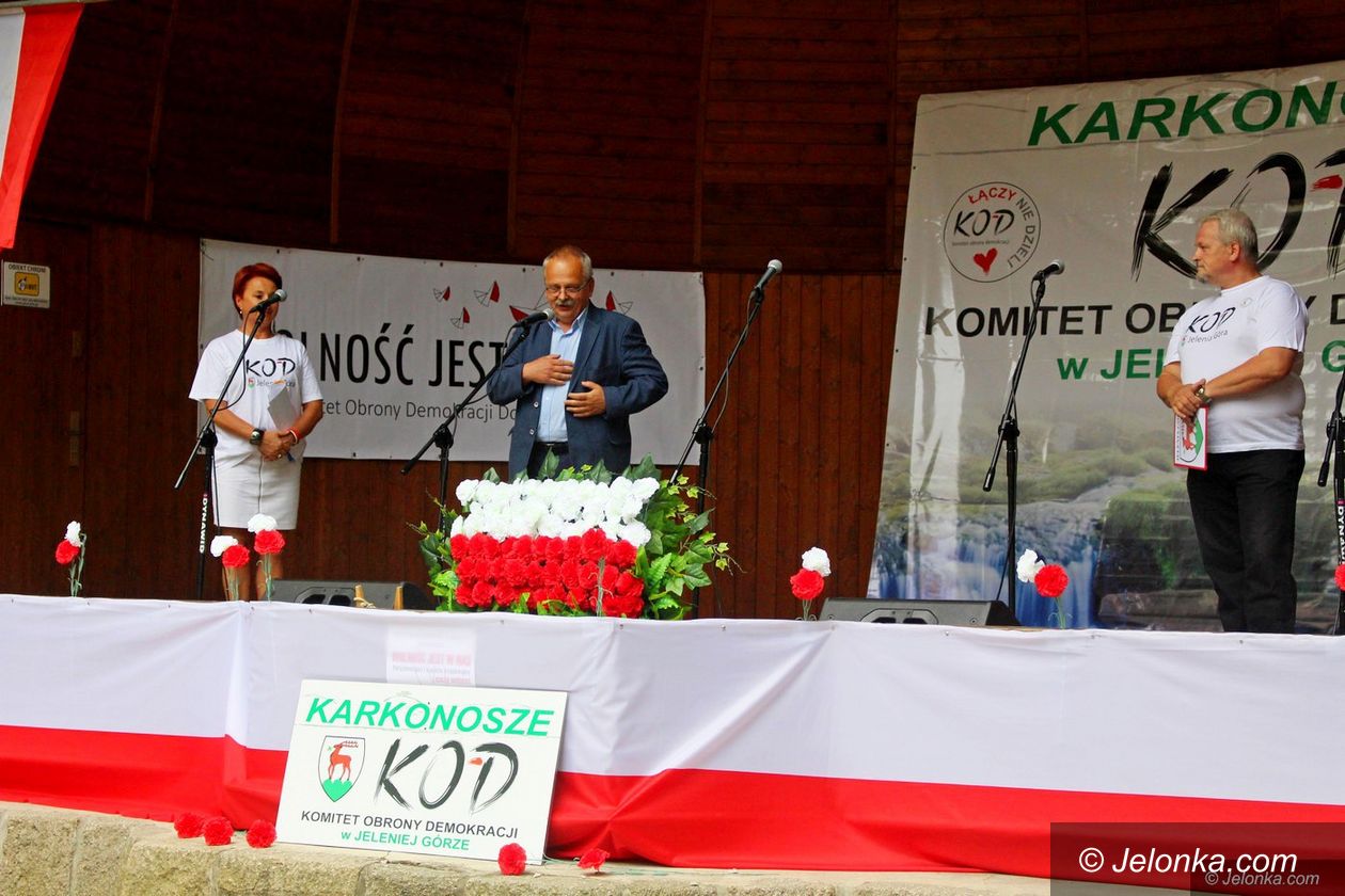 Jelenia Góra: KOD uczcił 4 czerwca