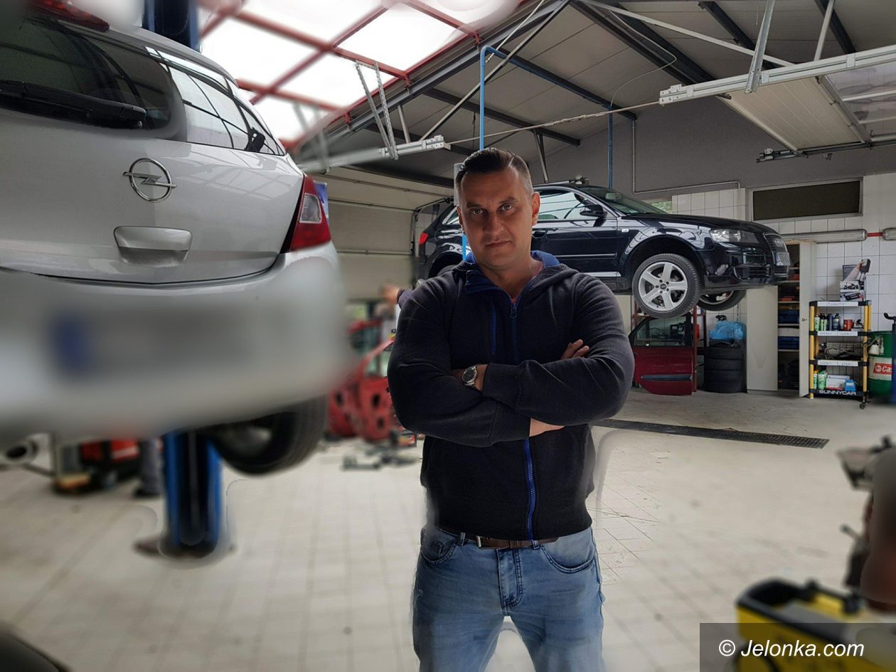 Jelenia Góra: O kobiecie za kółkiem