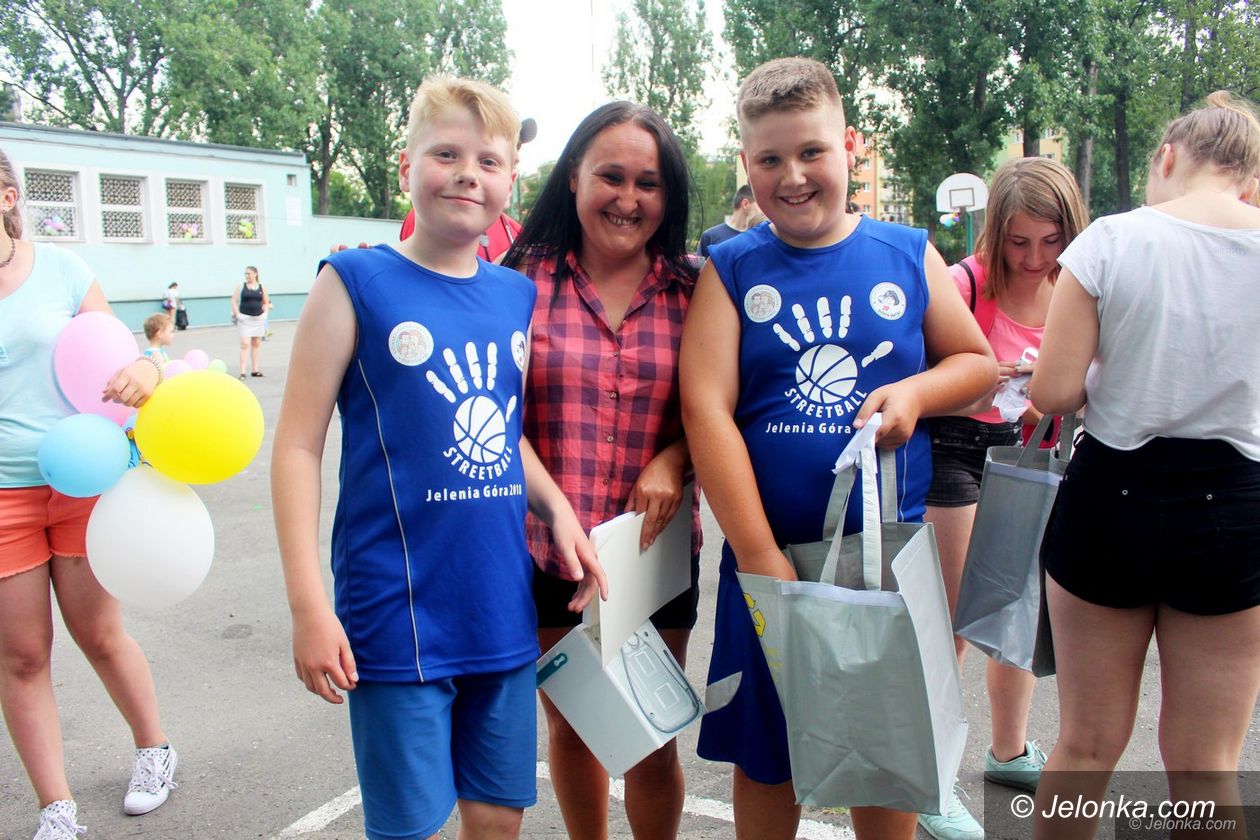 Jelenia Góra: Rodzinnie i sportowo w SP7