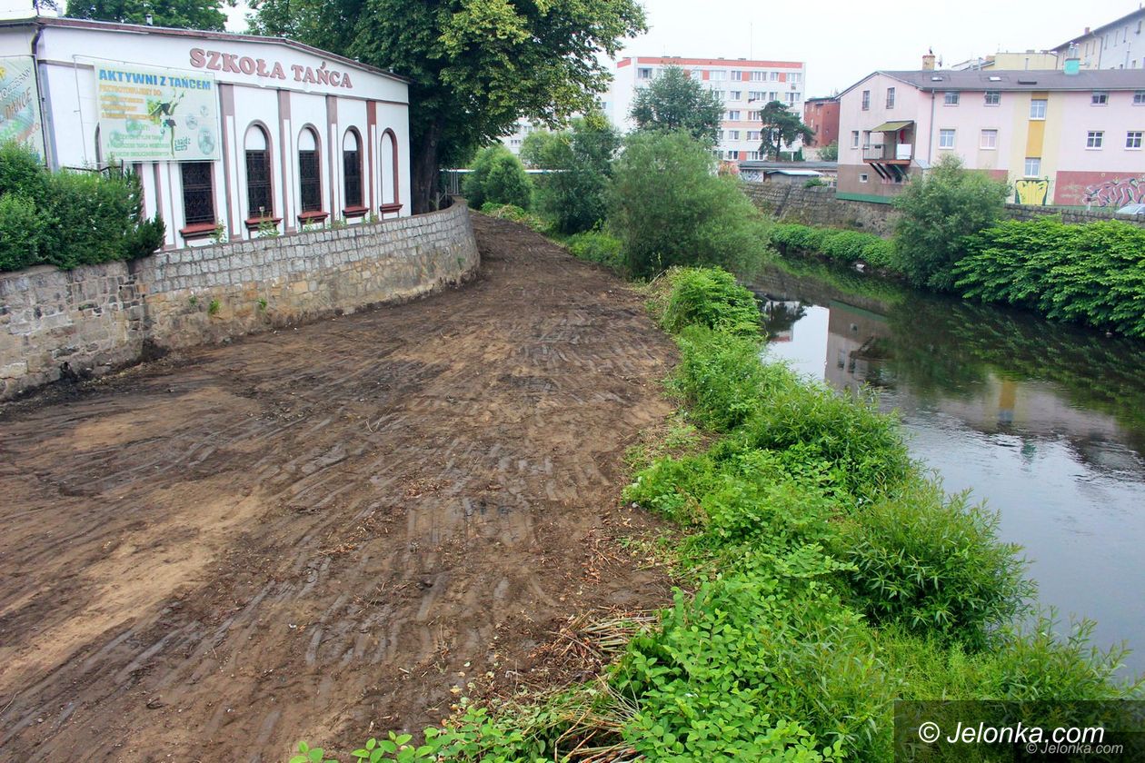 Jelenia Góra: W końcu budują promenadę