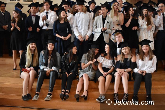 Jelenia Góra: Koniec roku w "Żeromie"
