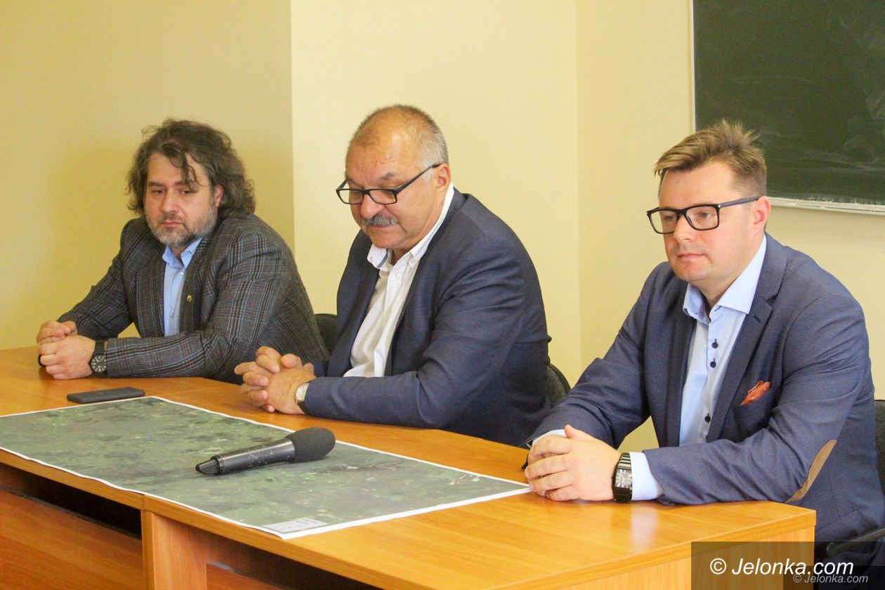 Jelenia Góra: Omawiali warianty drogi do Bolkowa