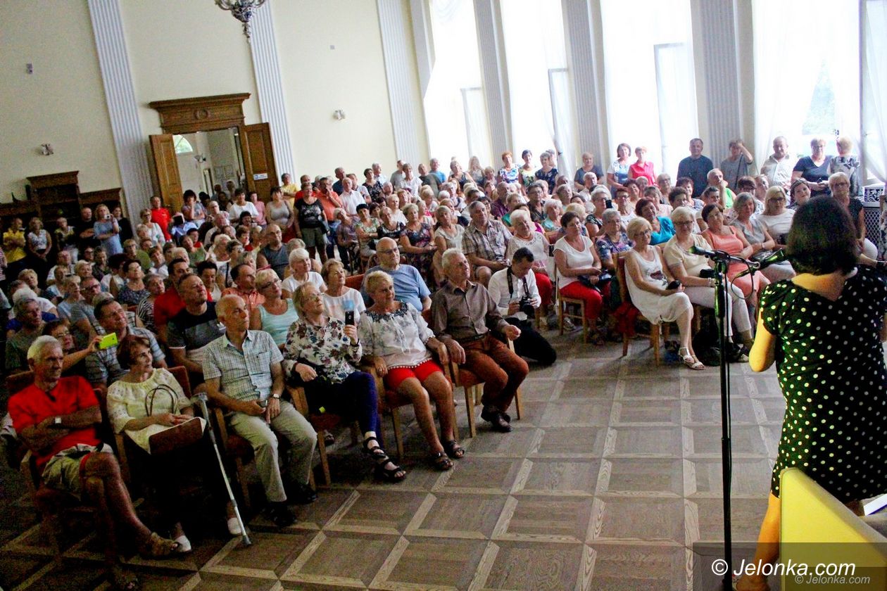 Jelenia Góra: Tłumy na spotkaniu z redaktor Jaworowicz