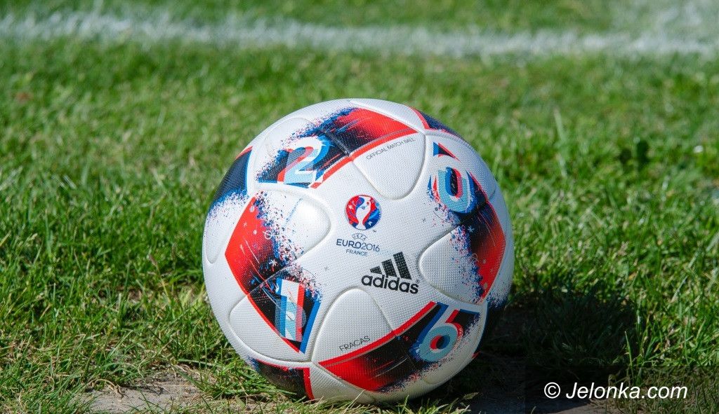 IV liga piłkarska: Karkonosze przystępują do walki