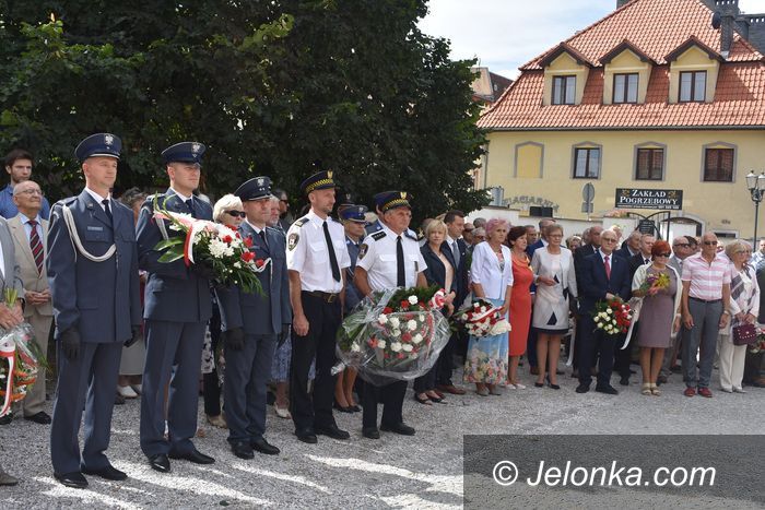 Jelenia Góra: Miasto pamięta o żołnierzach