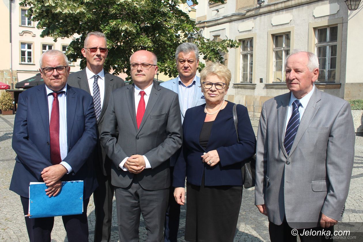 Jelenia Góra: Piątka kandydata Mroza