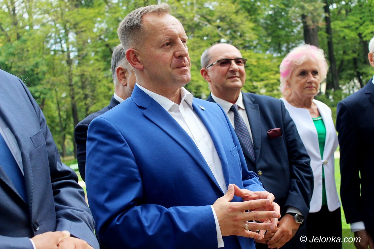 Jelenia Góra: Hubert Papaj ma program