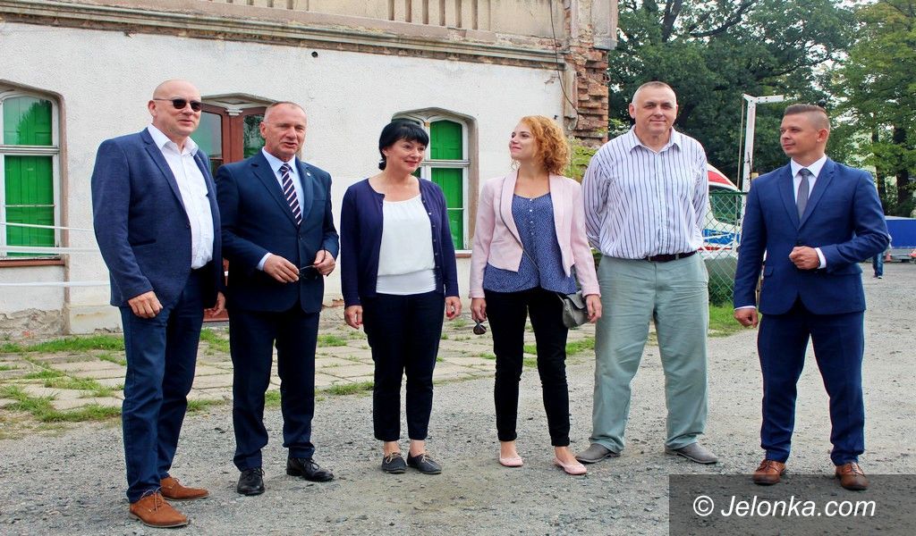 Jelenia Góra: „Wzniecić pożar, aby go ugasić?”