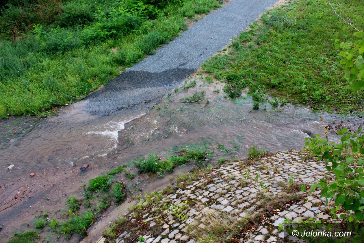 Jelenia Góra: Awaria magistrali wodociągowej (aktualizacja)