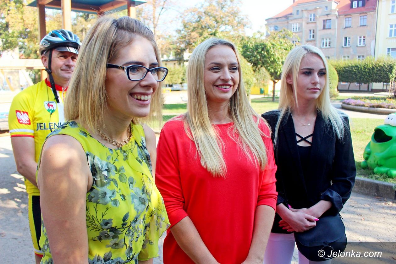 Jelenia Góra: Szczęśliwe mamy i cykliści