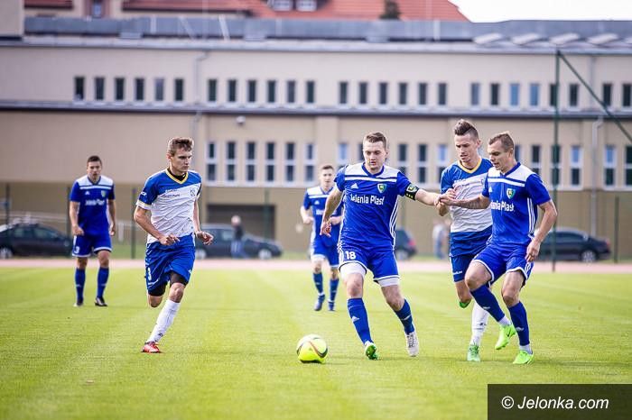 IV liga piłkarska: Rozstrzelali się po przerwie