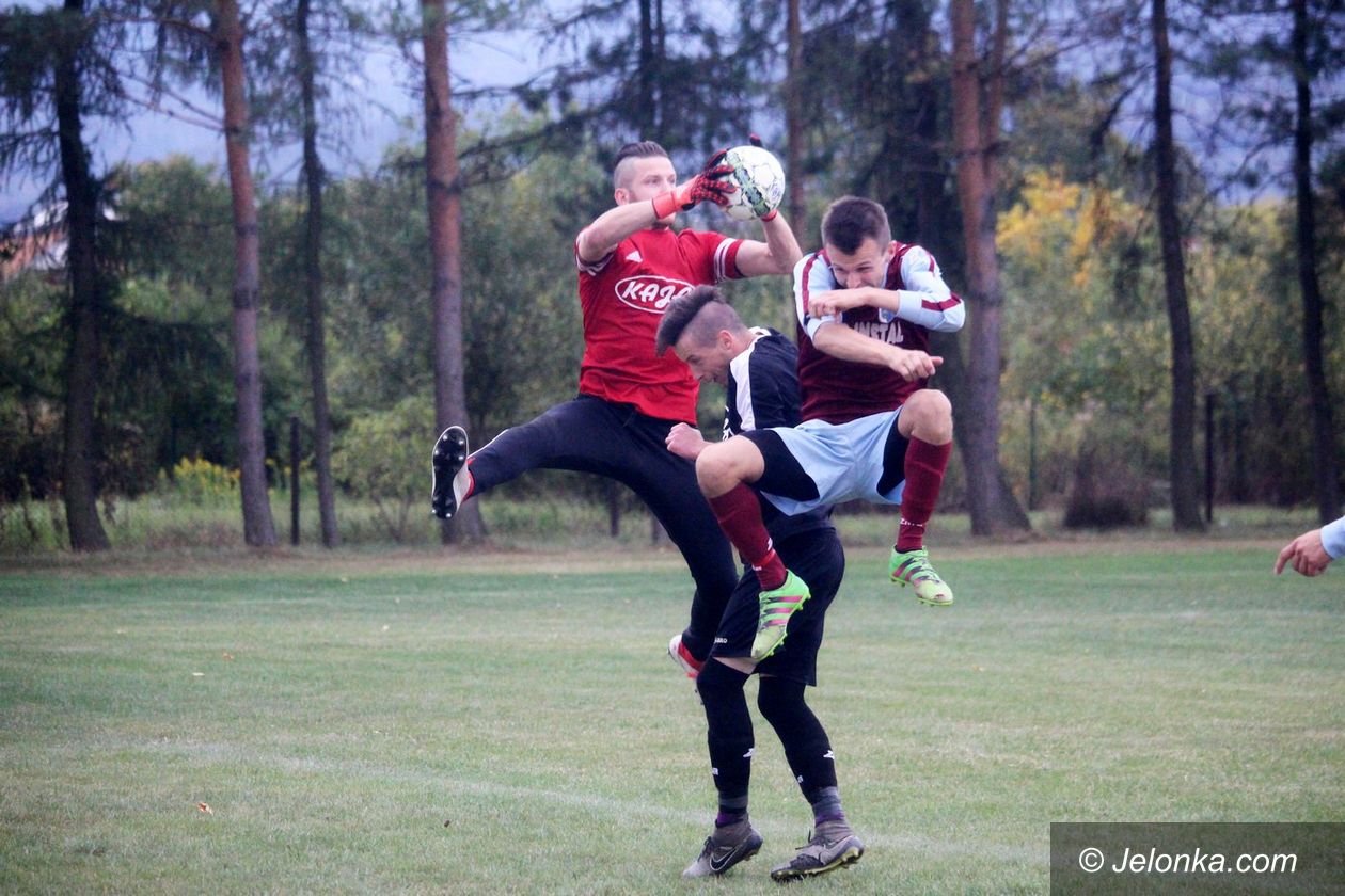 Wojcieszyce: Derby powiatu dla jeżowian