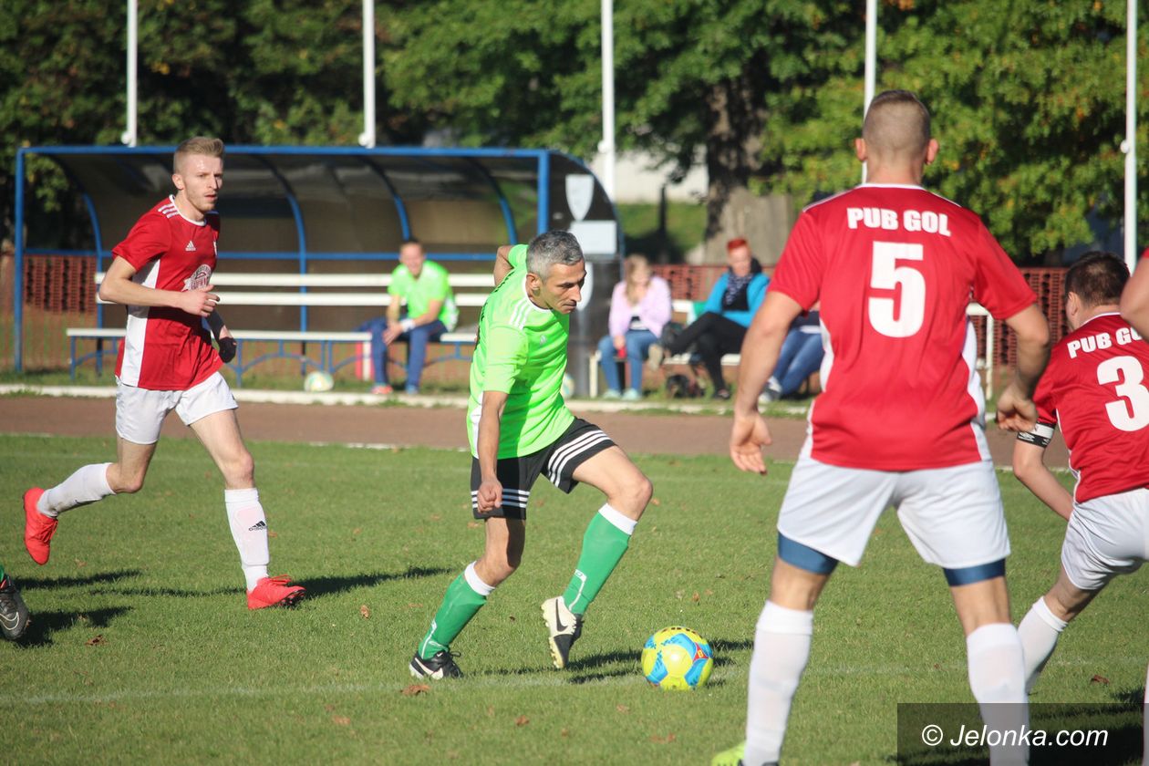 Jelenia Góra: Pub Gol w dołku