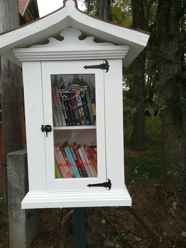 Mysłakowice: Minibiblioteczki przyjęły się w gminie