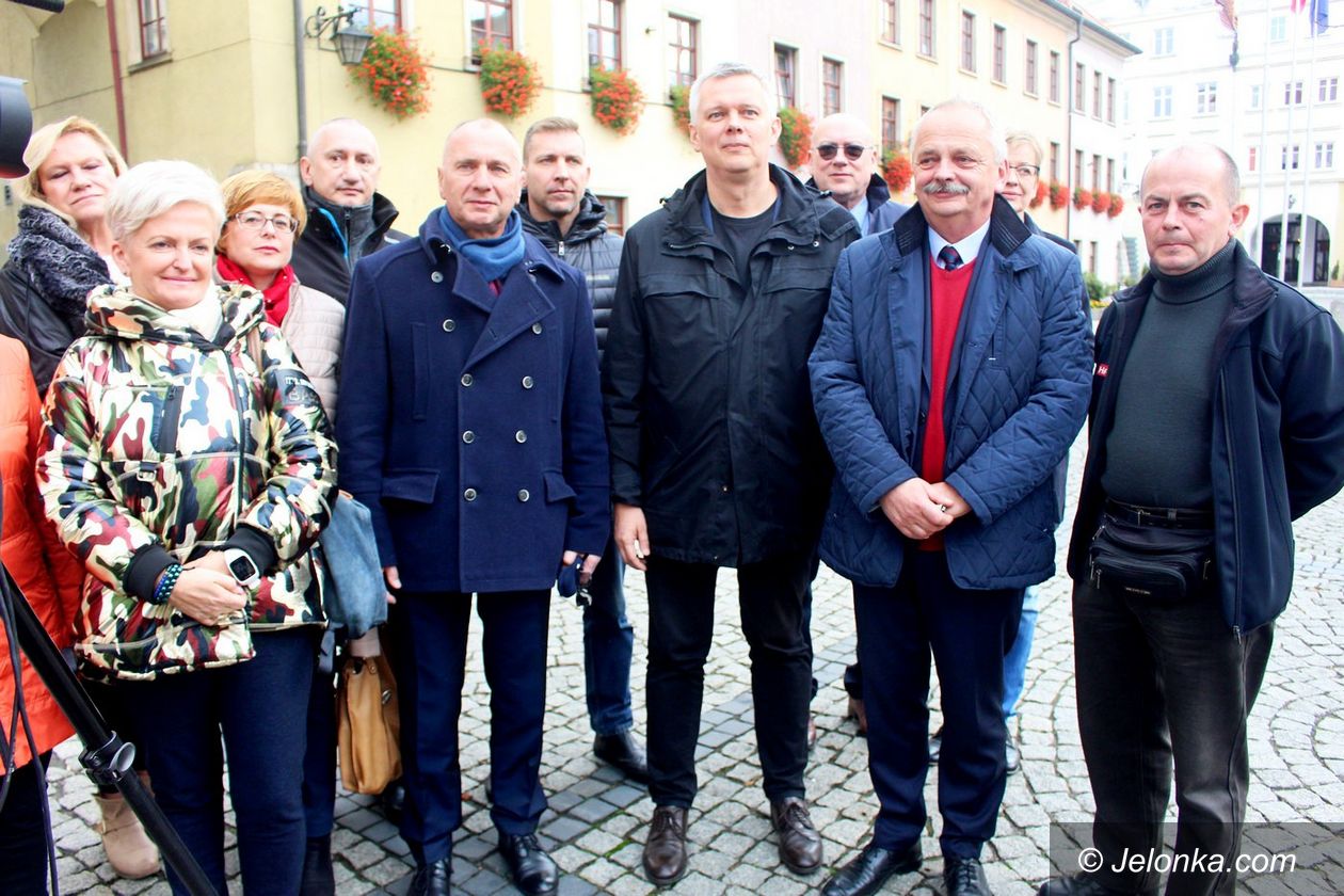 Jelenia Góra: Tomasz Siemoniak wspiera Jerzego Łużniaka