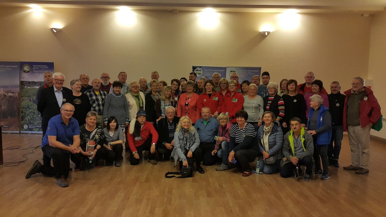 Karpacz: Zlot Oddziałów i Kół Środowiskowych PTTK w Karpaczu
