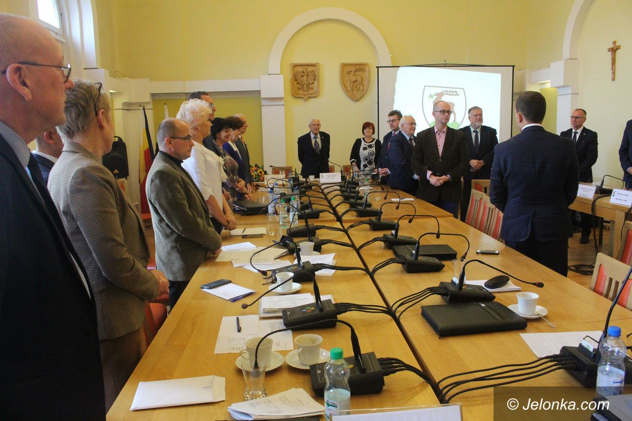 Jelenia Góra: Dzisiaj ślubowanie prezydenta i radnych