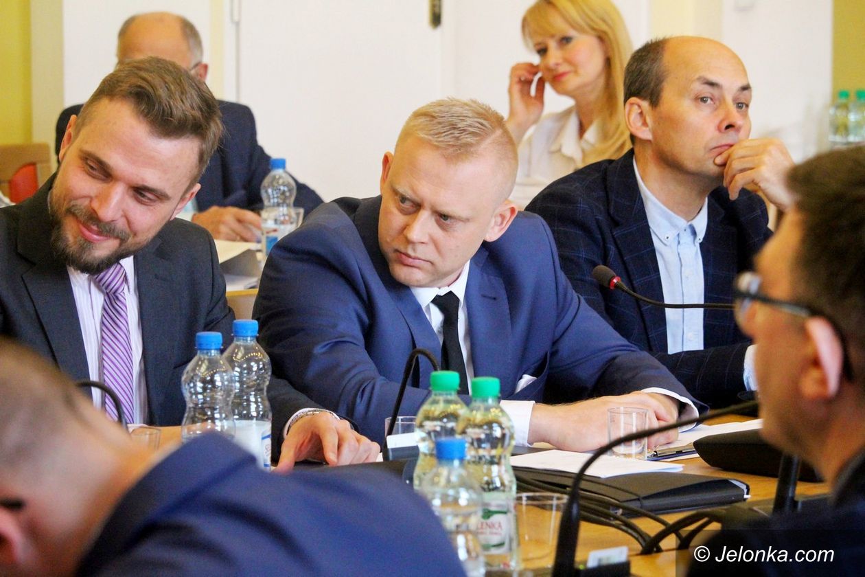Jelenia Góra: Stanowisko klubu radnych PiS