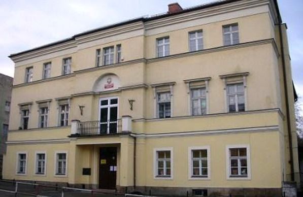 Kowary: Remont podstawówki