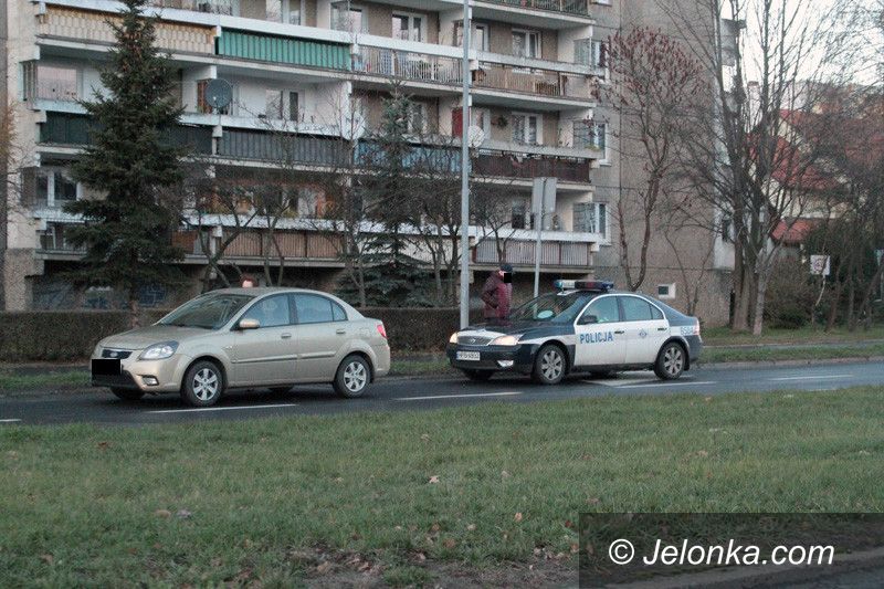 Jelenia Góra: Przez nieostrożność stłuczka na Zabobrzu