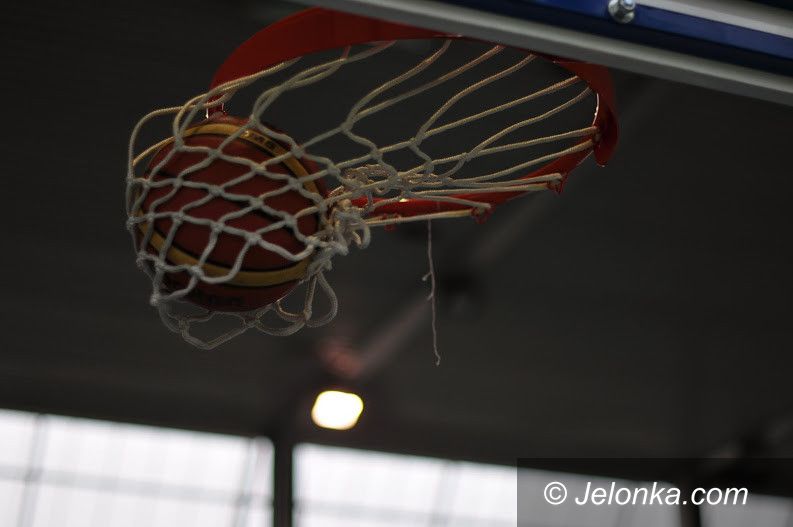 Jelenia Góra: Derbowy triumf kadetek Karkonoszy