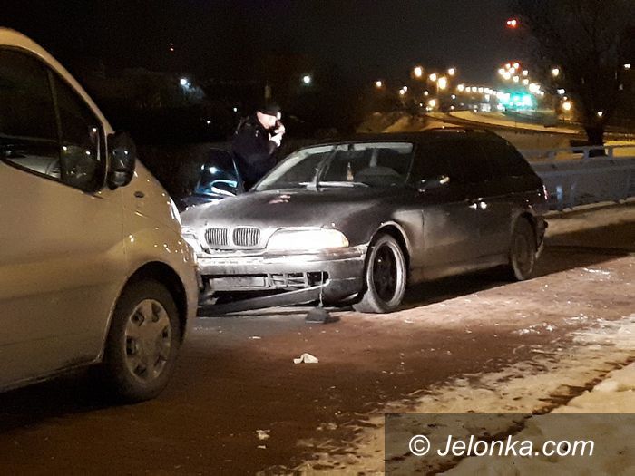 Jelenia Góra: Policyjny pościg za pijanym kierowcą