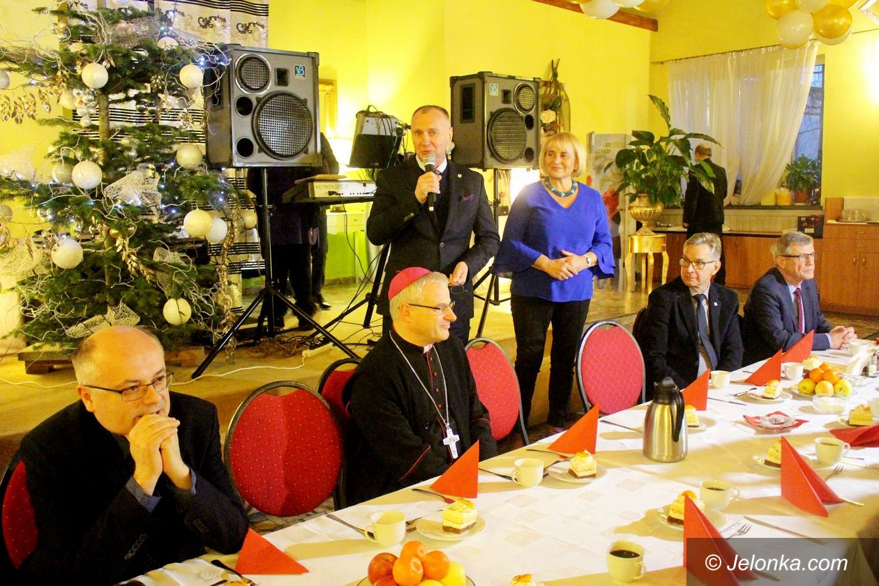 Jelenia Góra: Spotkanie opłatkowe niepełnosprawnych