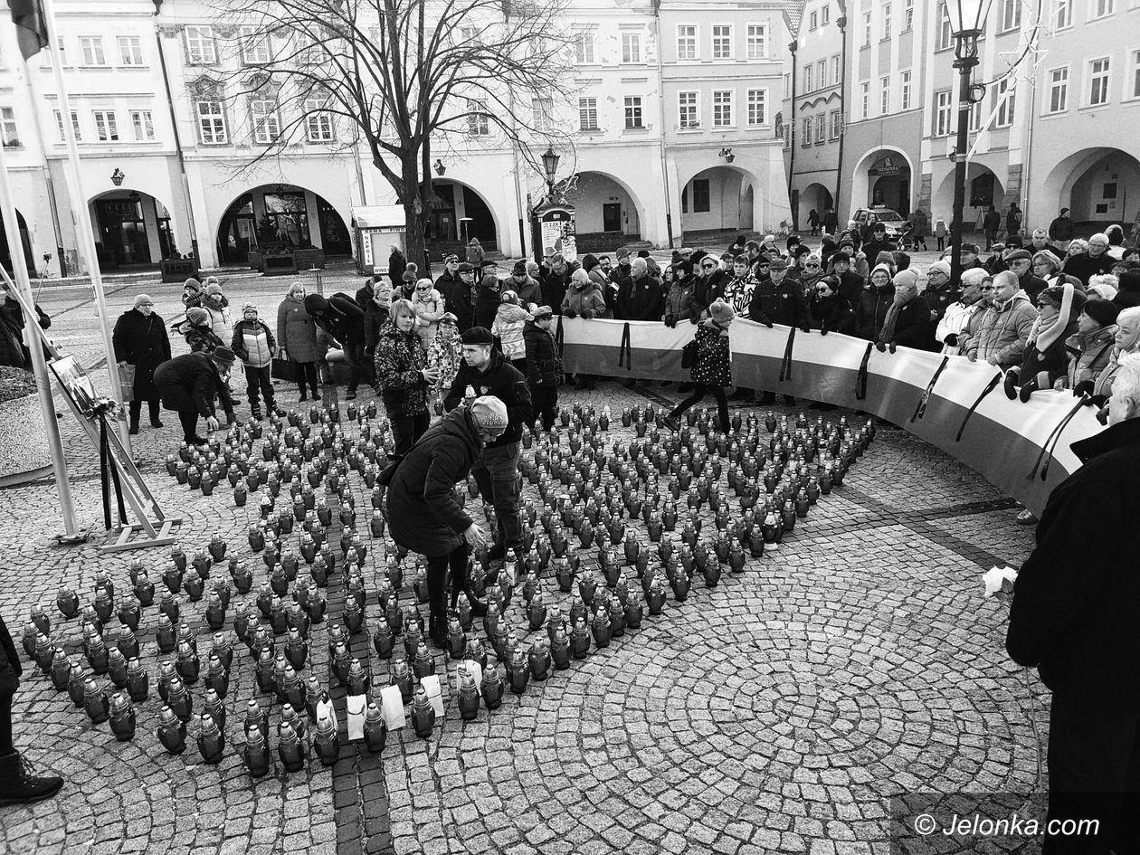 Jelenia Góra: Jelenia Góra żegna Pawła Adamowicza