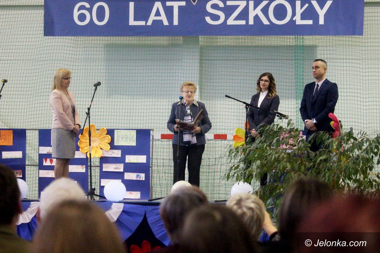 Wojcieszów: 60 lat szkoły w Wojcieszowie